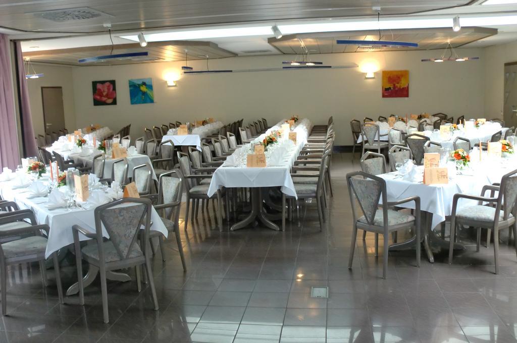 לודוויגסבורג Hotel Krauthof מראה חיצוני תמונה